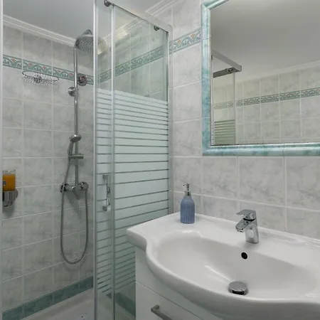 Vitalis Residences - Rural Living Peran Triovasalos Buitenkant foto